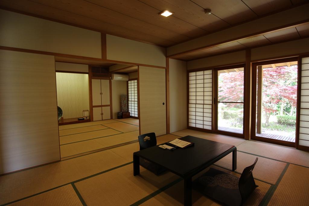 Yamaga Onsen Kazenosato Hotell Kitsuki Exteriör bild
